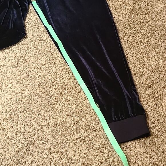 Petite Plume Velour Lounge pants Small Navy Joggers Plush Comfort Chic Glamour - Picture 4 of 7
